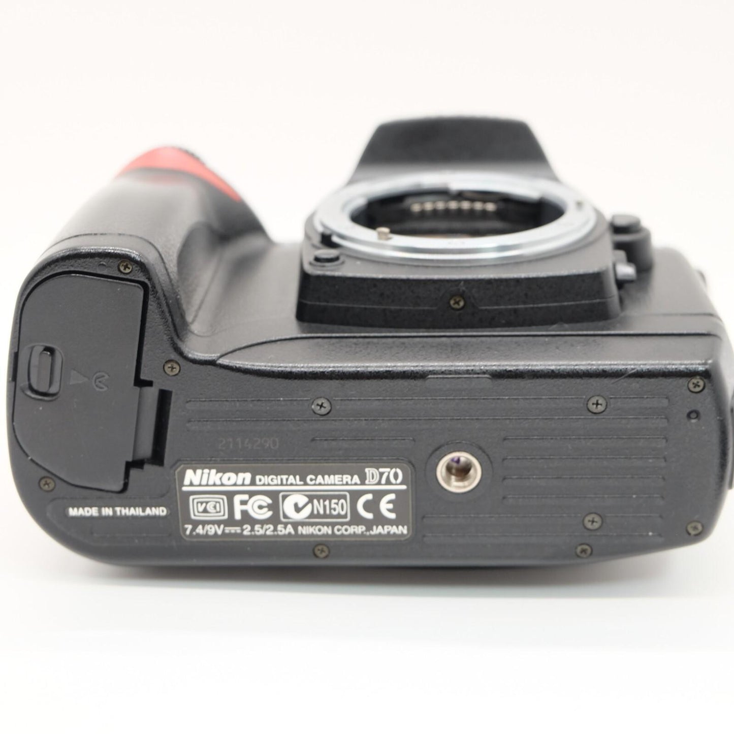 [Mint] Nikon D70 Black Only Body 6.1MP Digital Camera W/ Cap Japan #1117