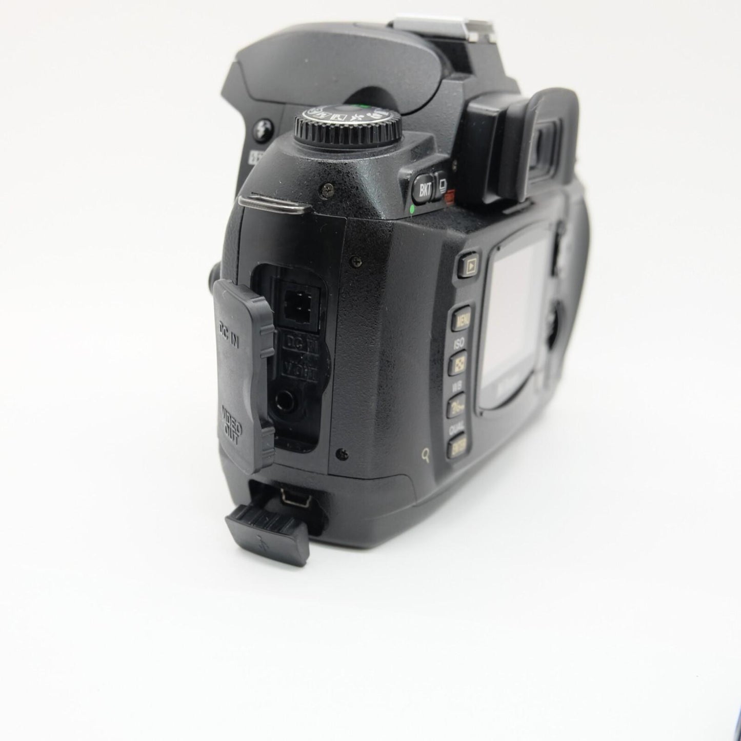 [Mint] Nikon D70 Black Only Body 6.1MP Digital Camera W/ Cap Japan #1117