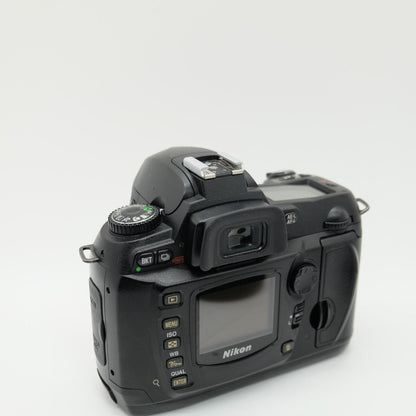 [Mint] Nikon D70 Black Only Body 6.1MP Digital Camera W/ Cap Japan #1117