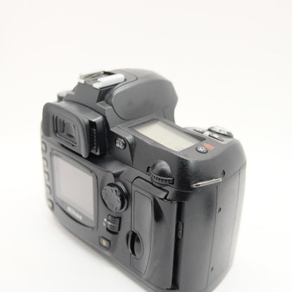 [Mint] Nikon D70 Black Only Body 6.1MP Digital Camera W/ Cap Japan #1117