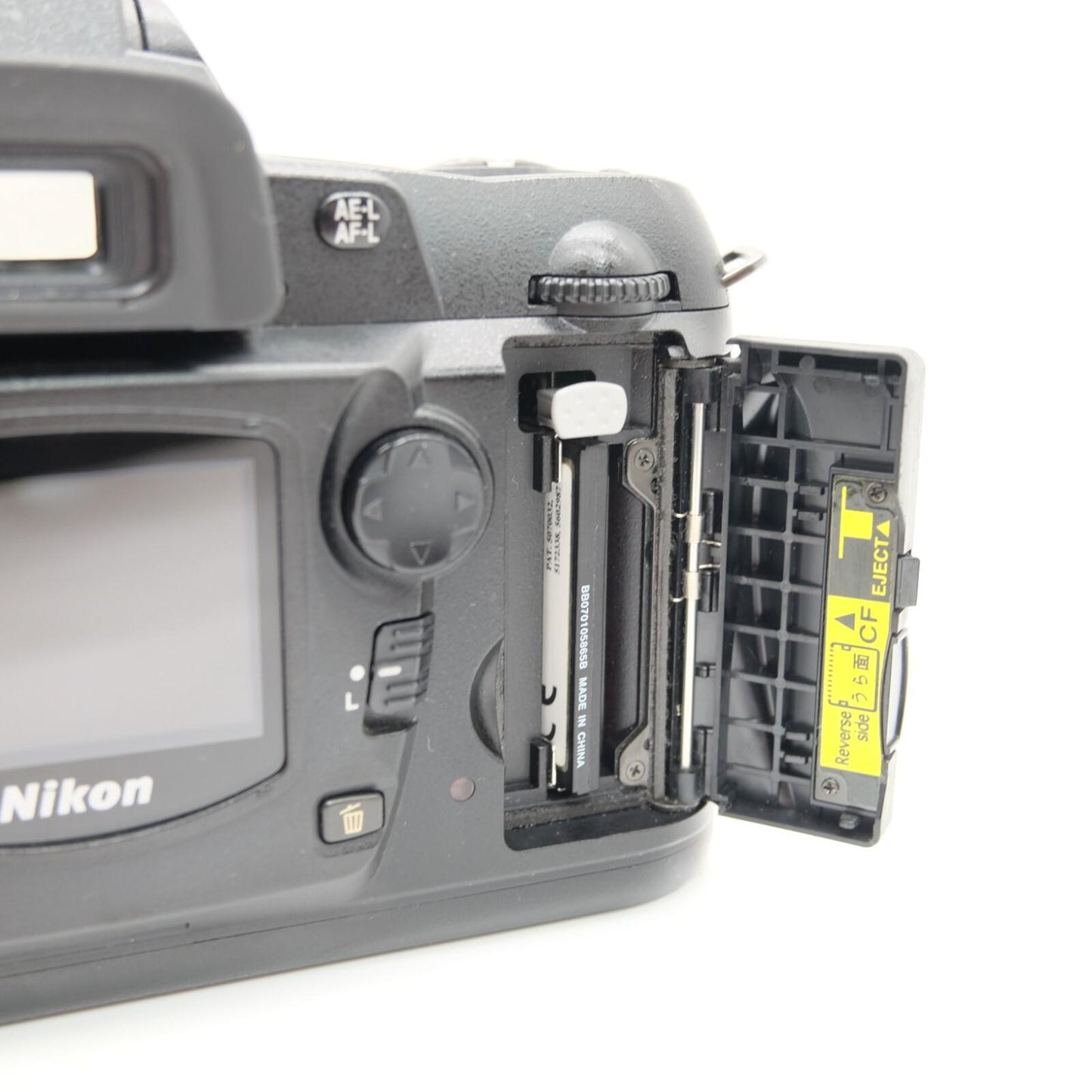 [Mint] Nikon D70 Black Only Body 6.1MP Digital Camera W/ Cap Japan #1117