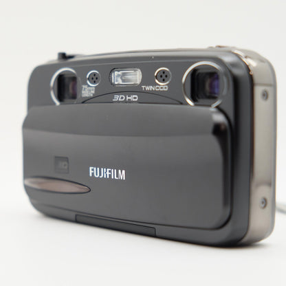 [Mint] Fujifilm FinePix Real 3D W3 10.0MP Digital Camera Black W/ Box #1094A