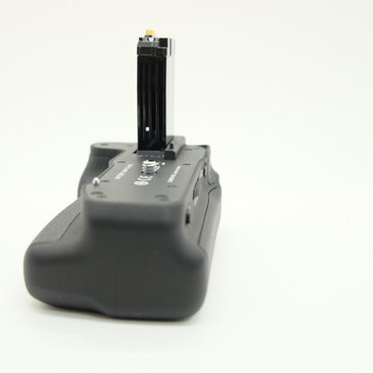 [Near Mint] Canon BG-E18 for EOS 8000D Battery Grip Black W/ Box Japan #1119A