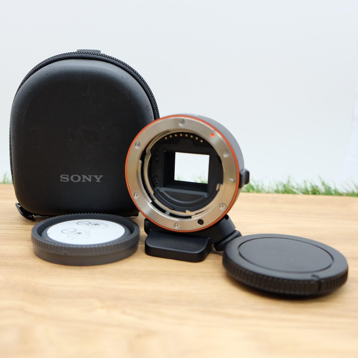 Sony LA-EA1 A Mount Lens to E Mount Camera Adapter  W/Case Japan [N Mint] #1013A