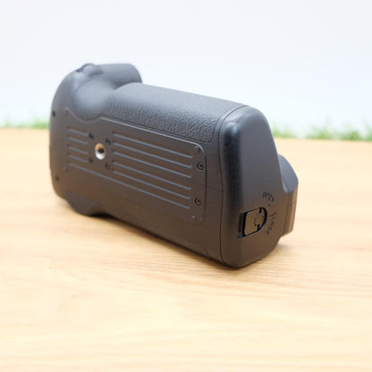 PENTAX D-BG8 Battery Grip for K-3 Mark III Black W/ Battery Japan [Mint] #1206