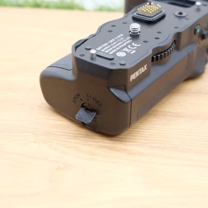 PENTAX D-BG8 Battery Grip for K-3 Mark III Black W/ Battery Japan [Mint] #1206