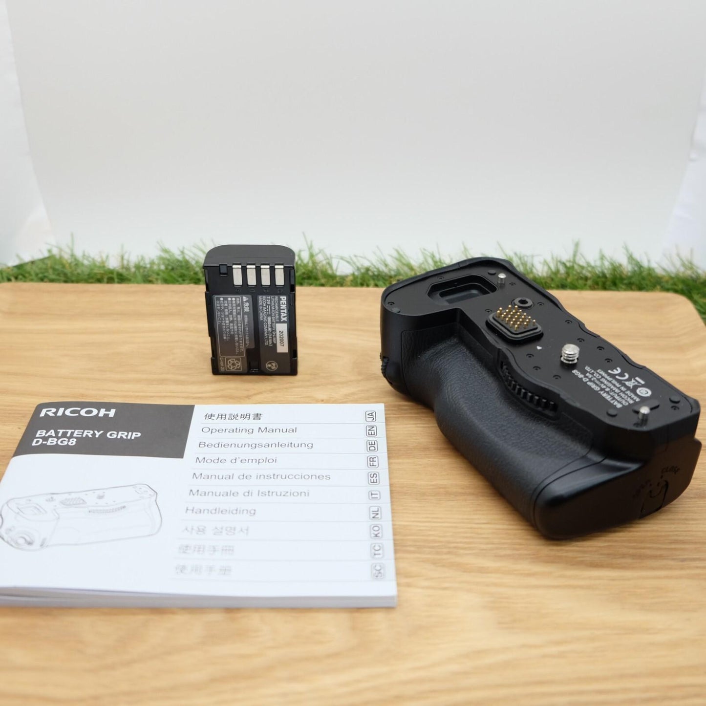 PENTAX D-BG8 Battery Grip for K-3 Mark III Black W/ Battery Japan [Mint] #1206