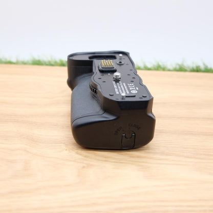 PENTAX D-BG8 Battery Grip for K-3 Mark III Black W/ Battery Japan [Mint] #1206