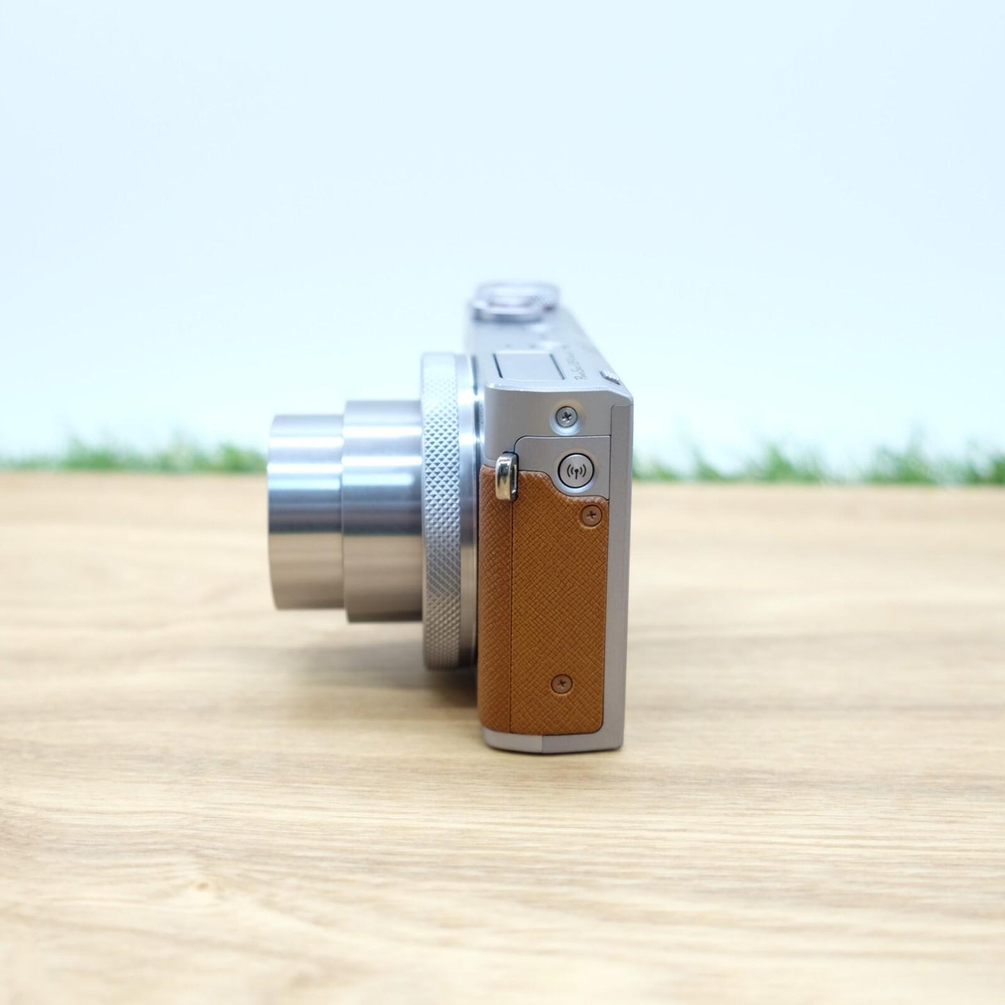 Canon PowerShot G9 X Mark II Silver 20.1MP Digital Camera W/ box JP [Mint] #1208