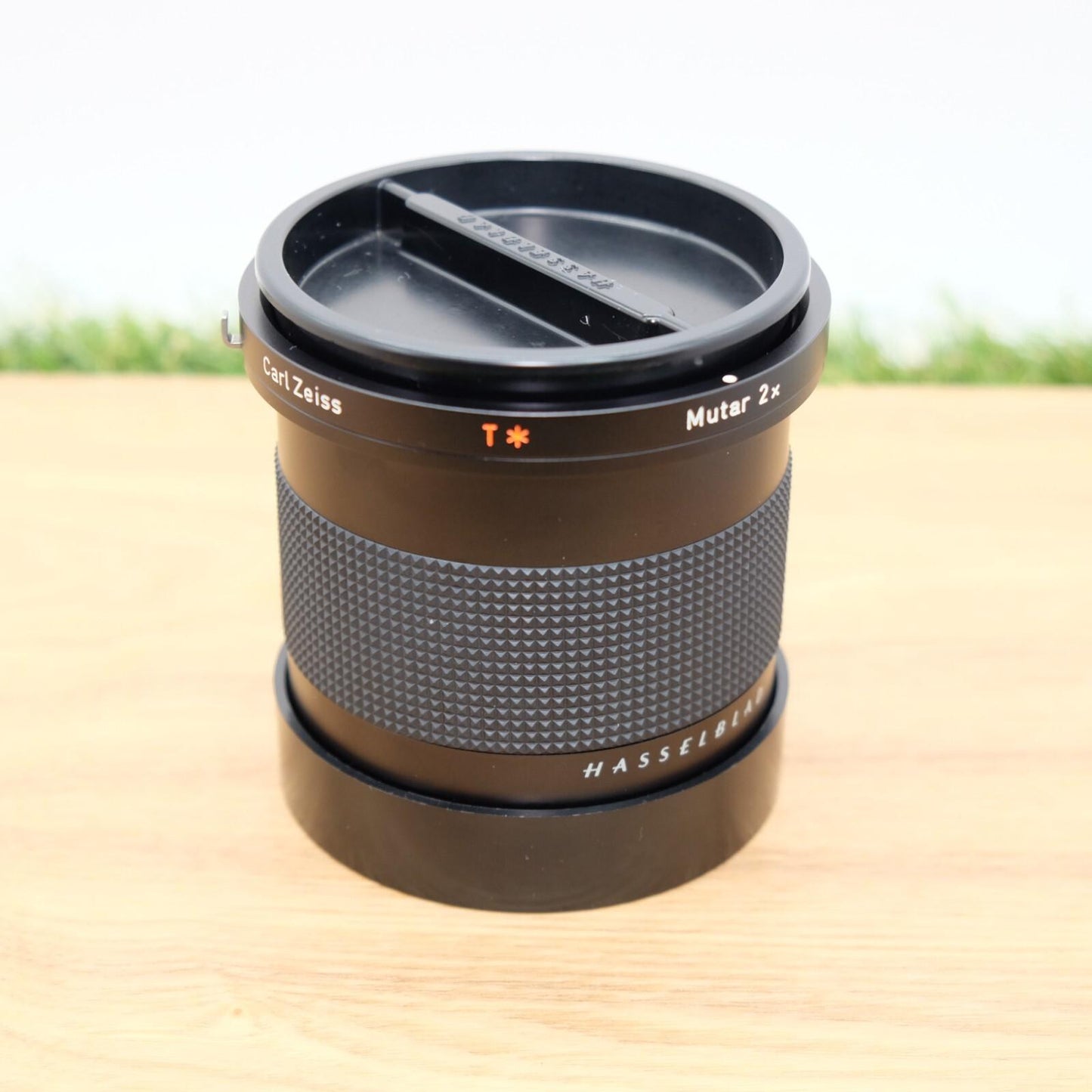 Hasselblad Carl Zeiss T* Mutar 2x Teleconverter Black W/Cap Japan [N Mint] #1233