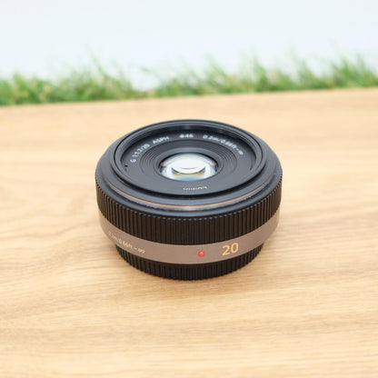 Panasonic LUMIX G 20mm f/1.7 ASPH H-H020 Lens Black  W/ Box Japan [Mint] #1124A