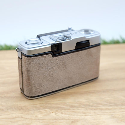 Olympus PEN EE-3 35mm Brown Suede leather Half Frame Film JP [Excellent] #1243