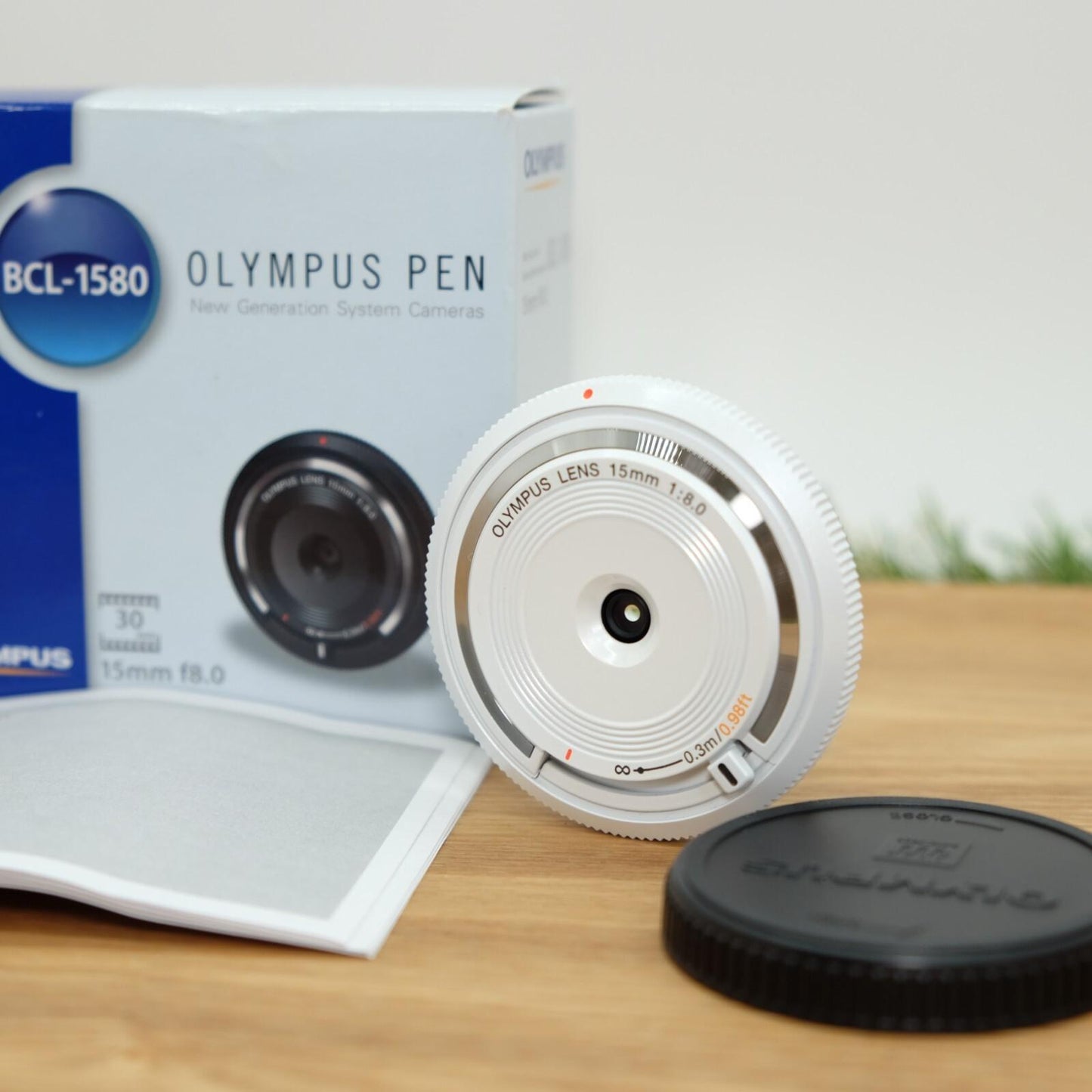 Olympus 15mm f/8 Lens BCL-1580 White for PEN Camera W/ Box Japan [Mint] #1139A