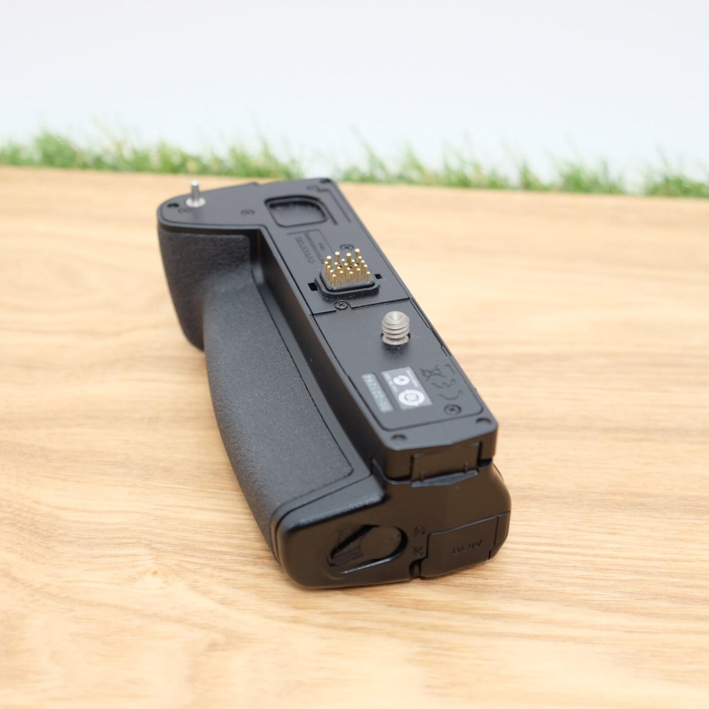 OLYMPUS HLD-7 Power Battery Holder for E-M1 Mark II W/ Box Japan [Mint] #23041A