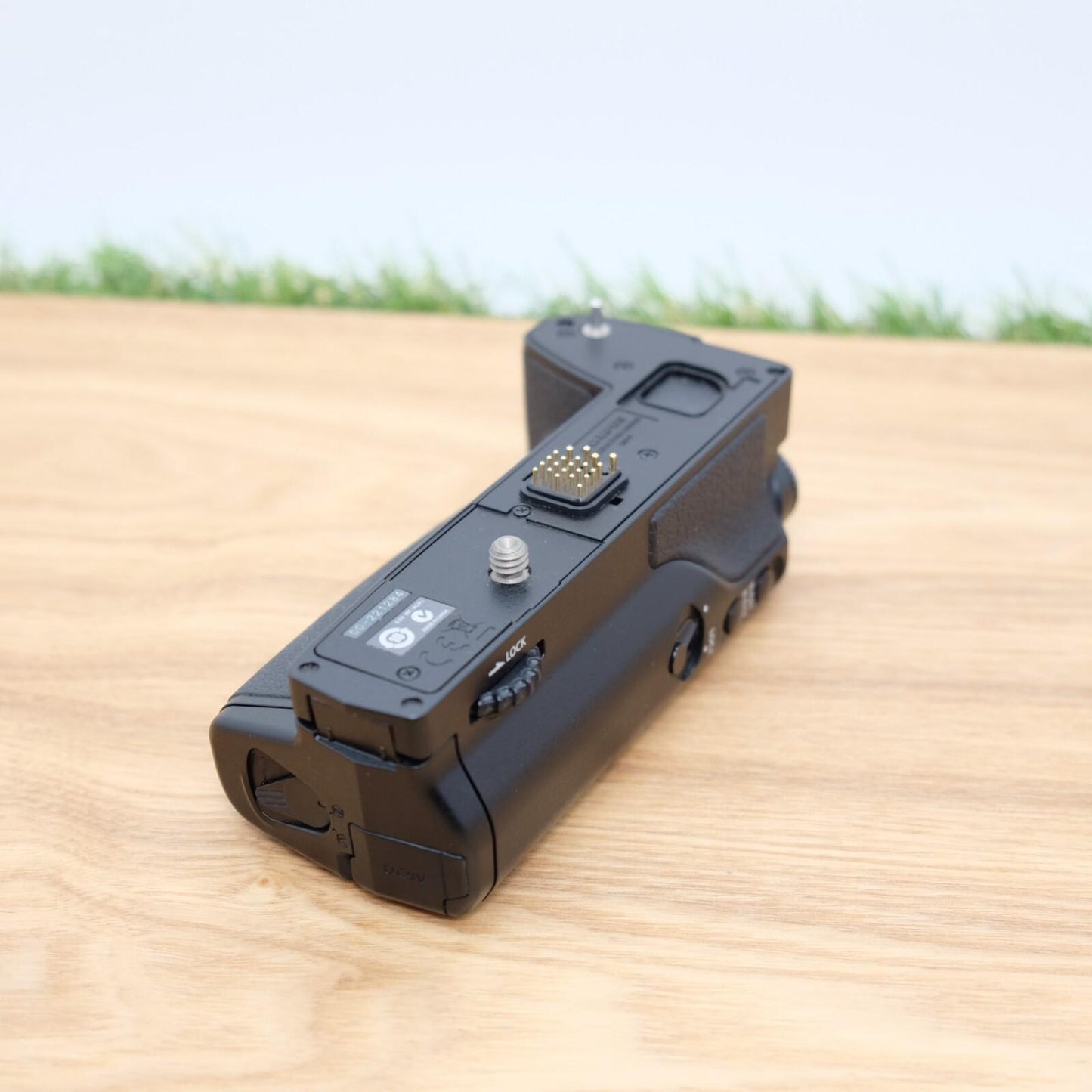 OLYMPUS HLD-7 Power Battery Holder for E-M1 Mark II W/ Box Japan [Mint] #23041A