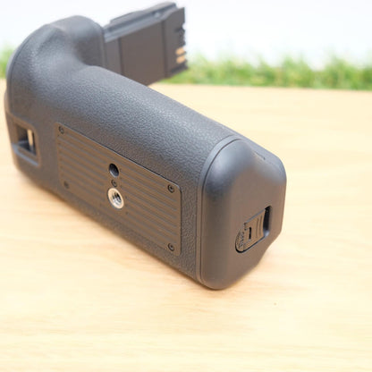 Canon BG-R10 Battery Grip for  EOS R5  R6 Black W/ Box Japan [Mint] #1214A