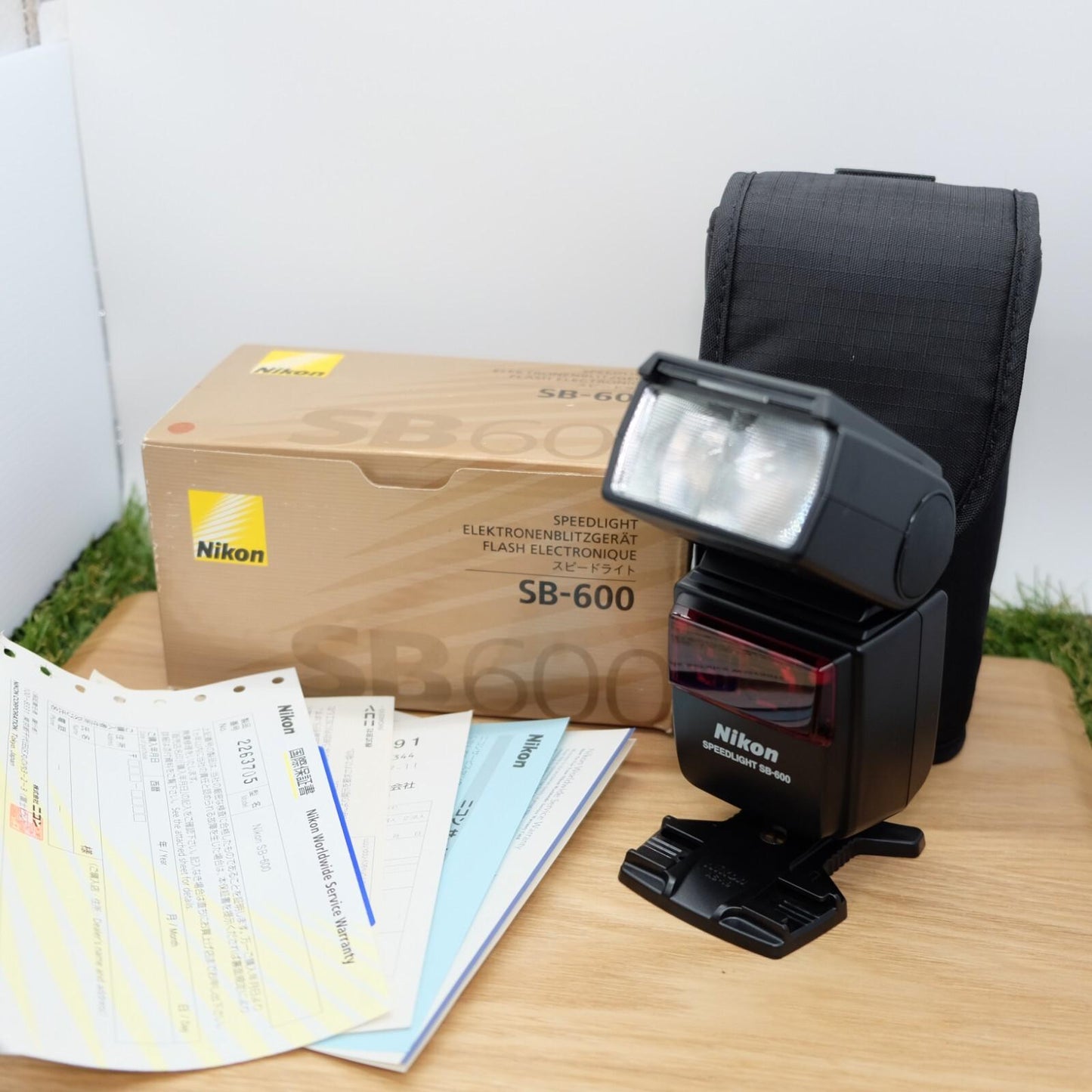 Nikon Speedlight SB-600 Shoe Mount Flash SB 600 W/ Case Japan [Near Mint] #1292