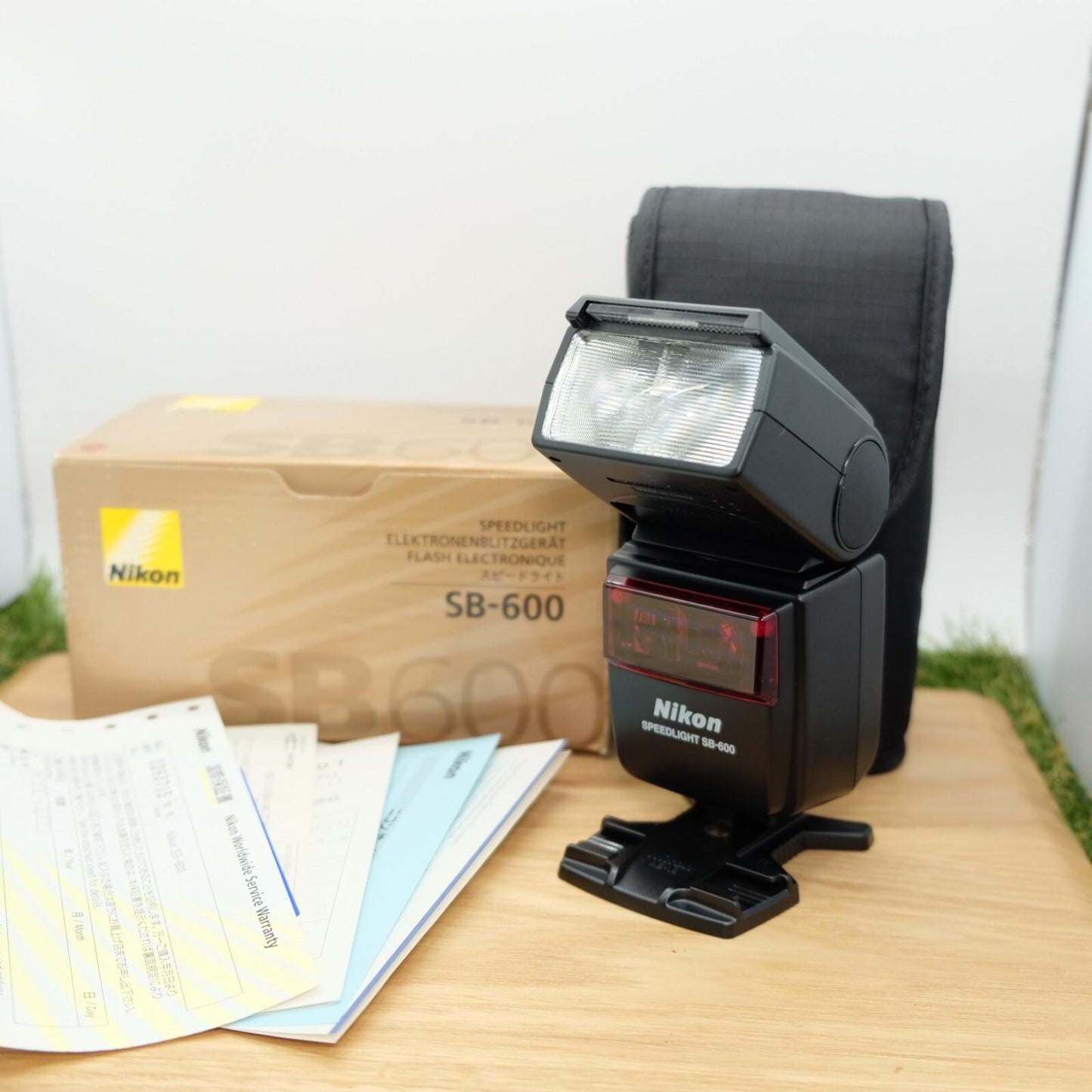 Nikon Speedlight SB-600 Shoe Mount Flash SB 600 W/ Case Japan [Near Mint] #1292