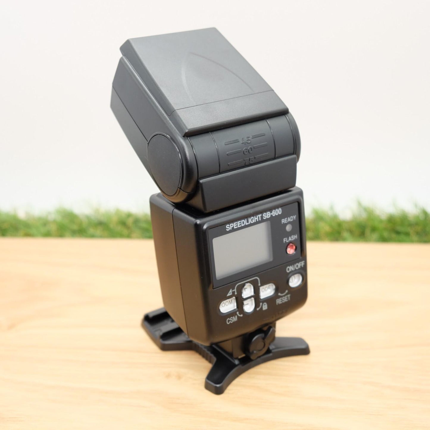 Nikon Speedlight SB-600 Shoe Mount Flash SB 600 W/ Case Japan [Near Mint] #1292