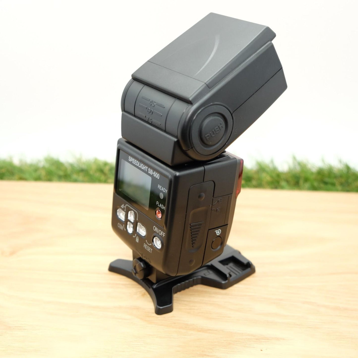 Nikon Speedlight SB-600 Shoe Mount Flash SB 600 W/ Case Japan [Near Mint] #1292