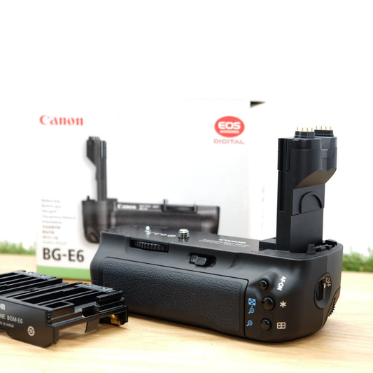 Canon BG-E6 Battery Grip  EOS 5D Mark II Black W/ Box From Japan [Mint] #1028C