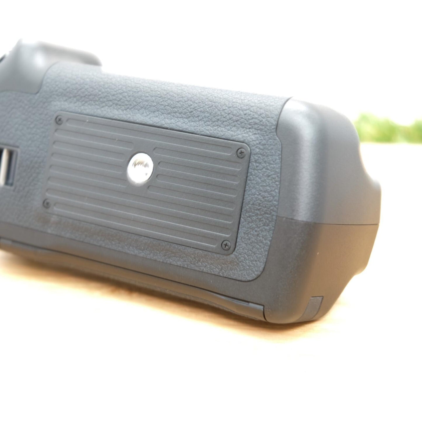 Canon BG-E6 Battery Grip  EOS 5D Mark II Black W/ Box From Japan [Mint] #1028C