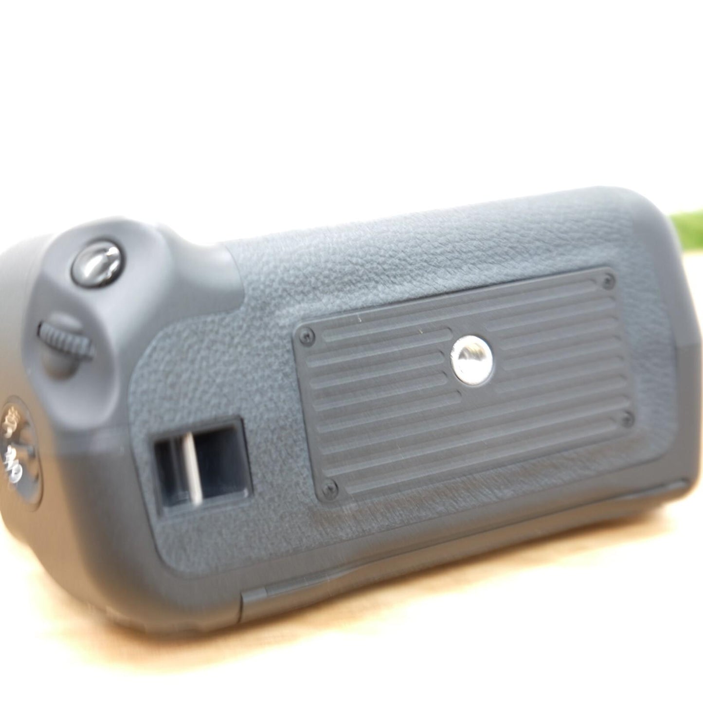 Canon BG-E6 Battery Grip  EOS 5D Mark II Black W/ Box From Japan [Mint] #1028C