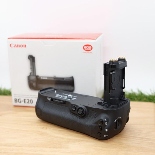 Canon BG-E20 Battery Grip For EOS 5D MarkIV Camera W/ Box Japan [Mint]  #1022F