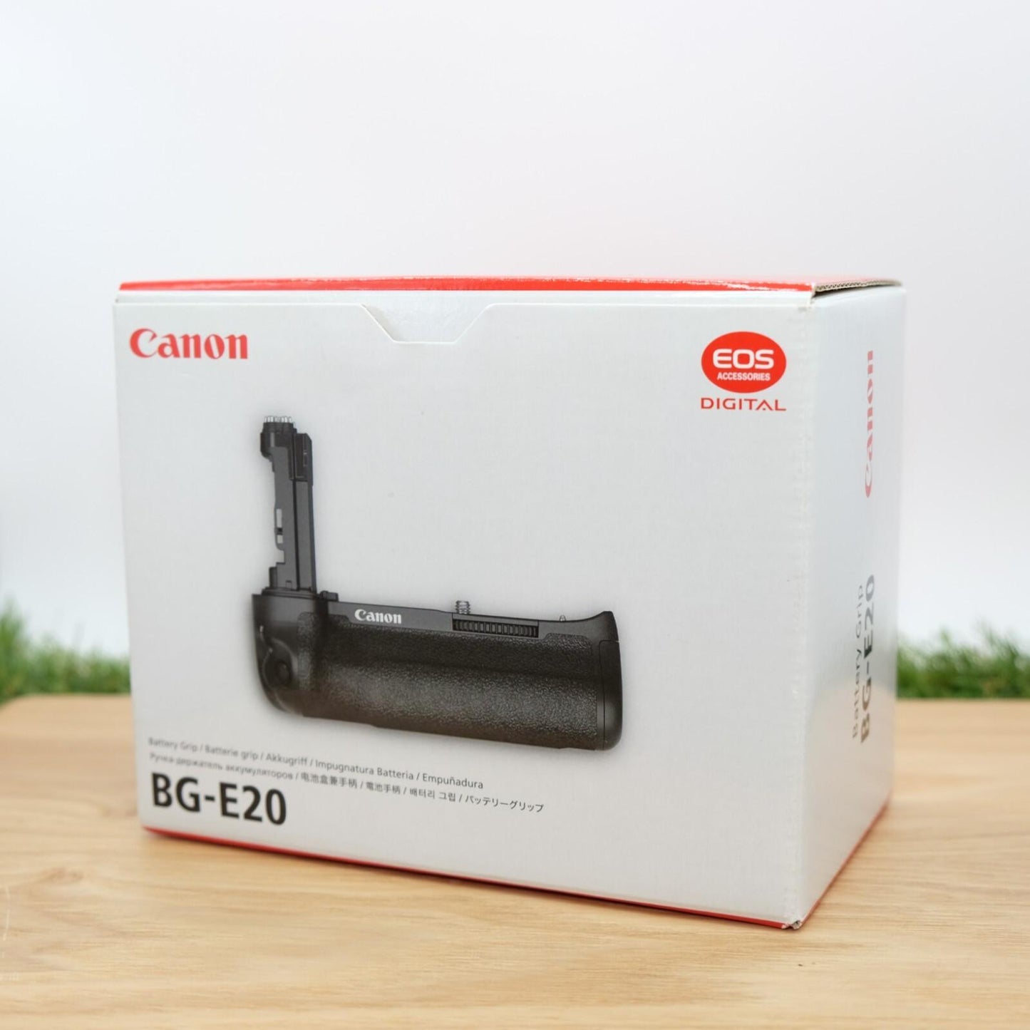 Canon BG-E20 Battery Grip For EOS 5D MarkIV Camera W/ Box Japan [Mint]  #1022F