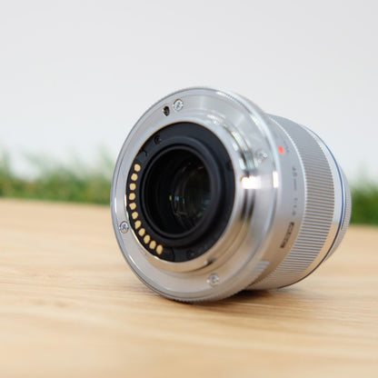 OLYMPUS M.ZUIKO DIGITAL 45mm F1.8 Lens Micro Four Thirds Japan [Near Mint] #1301