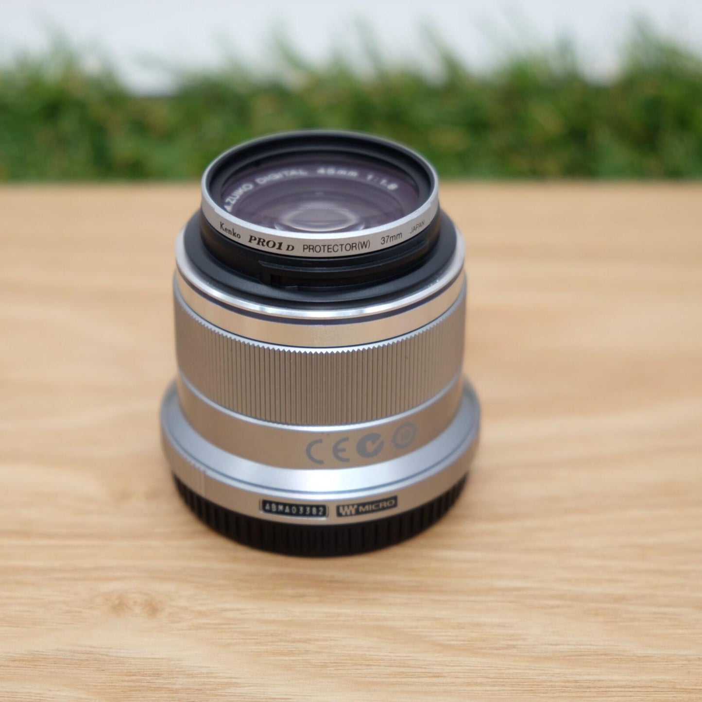 OLYMPUS M.ZUIKO DIGITAL 45mm F1.8 Lens Micro Four Thirds Japan [Near Mint] #1301