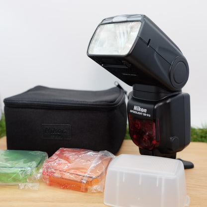 Nikon SB-910 Speedlight Shoe Mount Flash Tested Black W/ Case JP [Mint] #1144B