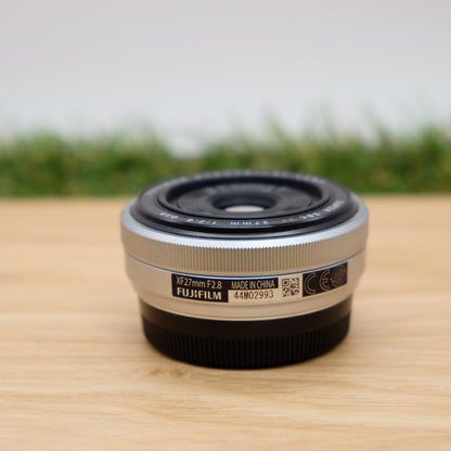 FUJIFILM Fujinon XF 27mm F2.8 Lens Silver For X Mount Japan [Near Mint] #1308