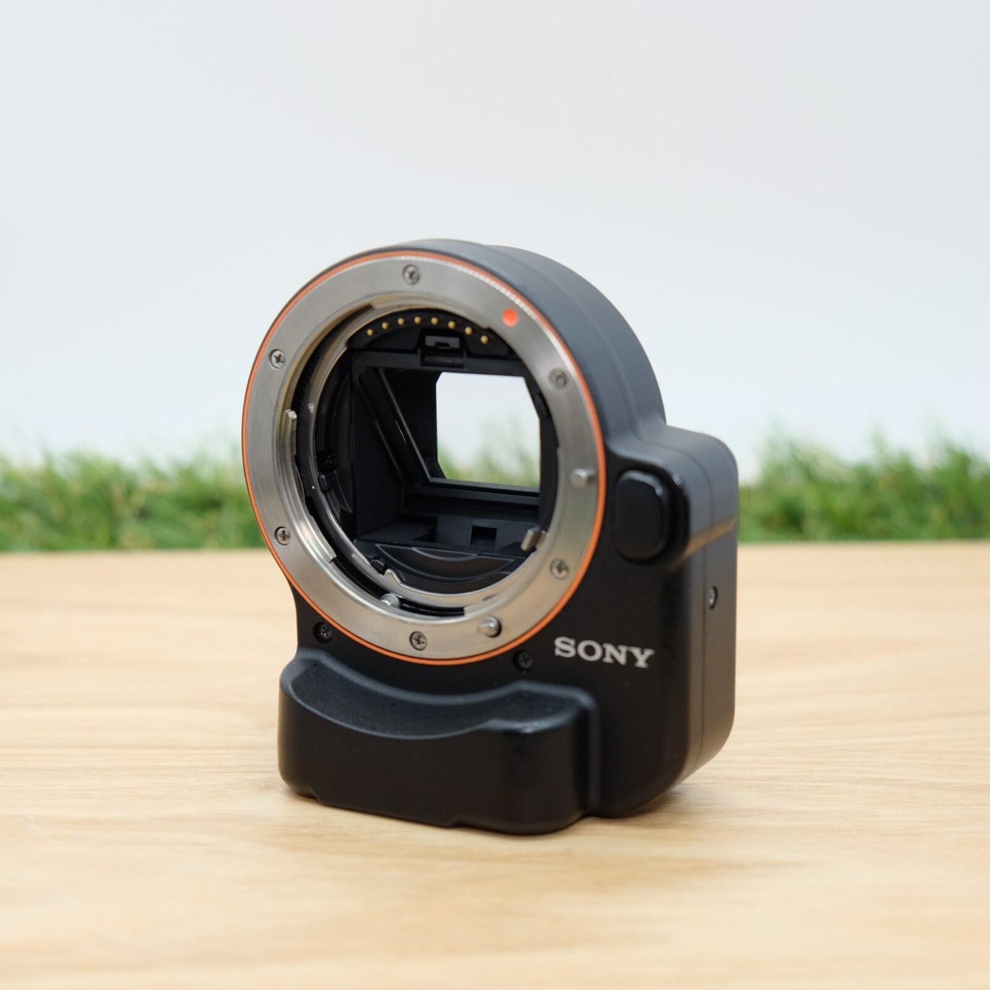 Sony LA-EA2 A-mount to E-mount FE Lens Adapter Black W/ Box Japan [Mint] #1229A