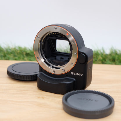 Sony LA-EA2 A-mount to E-mount FE Lens Adapter Black W/ Cap Japan [Mint] #1229B