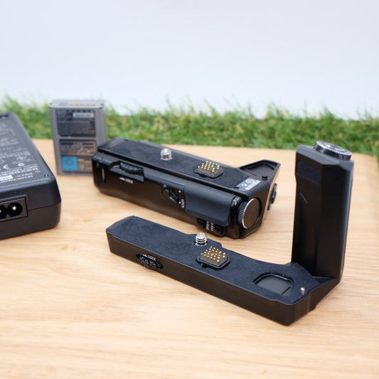 OLYMPUS HLD-8 8G & 6P Set Power Battery Holder for E-M5 Japan [Near Mint] #1087C