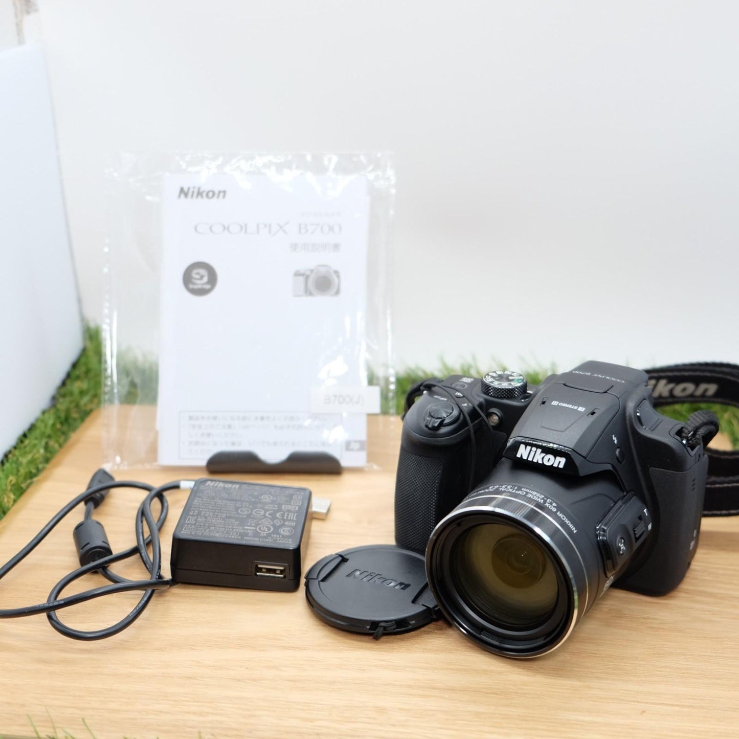 Nikon COOLPIX B700 Compact Digital Camera Black 20.2MP W/ Box JP [Mint] #1179B