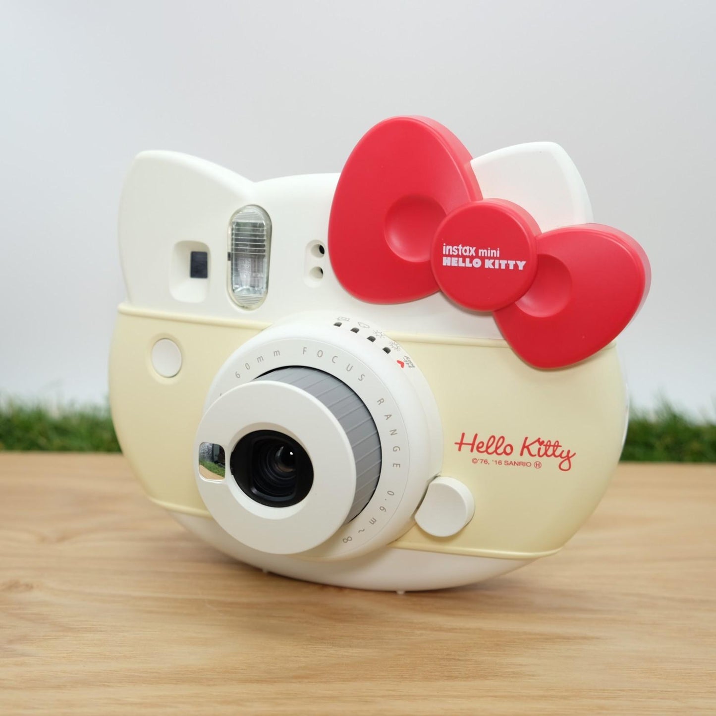 FUJIFILM Instant Camera Cheki Hello Kitty INS MINI Red Japan [Near Mint] #1319