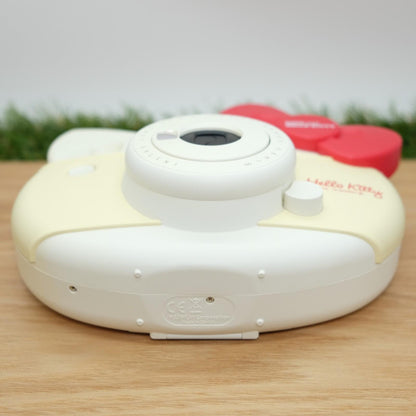 FUJIFILM Instant Camera Cheki Hello Kitty INS MINI Red Japan [Near Mint] #1319