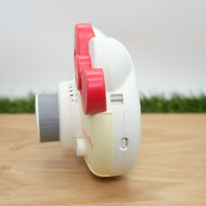 FUJIFILM Instant Camera Cheki Hello Kitty INS MINI Red Japan [Near Mint] #1319