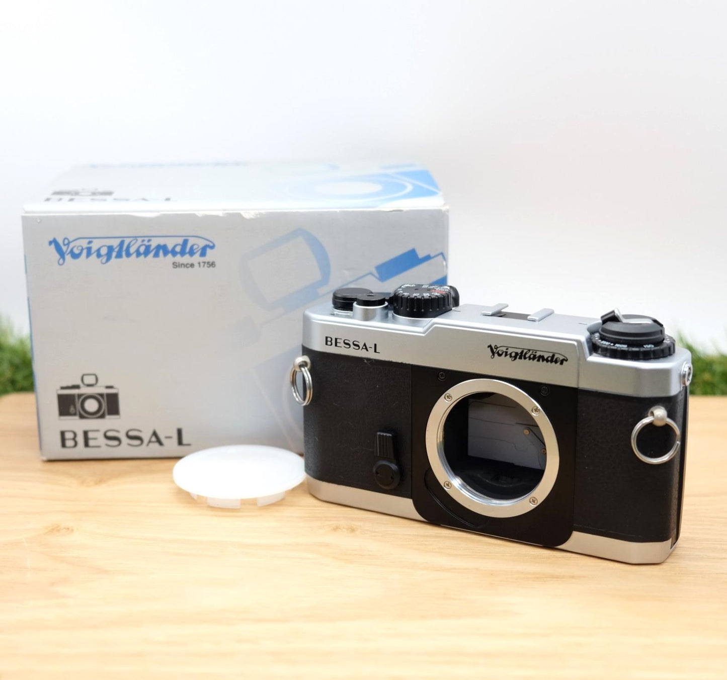 Voigtlander BESSA L Sliver 35mm Film Camera L39 W/ Box Japan [Near Mint-] #1327