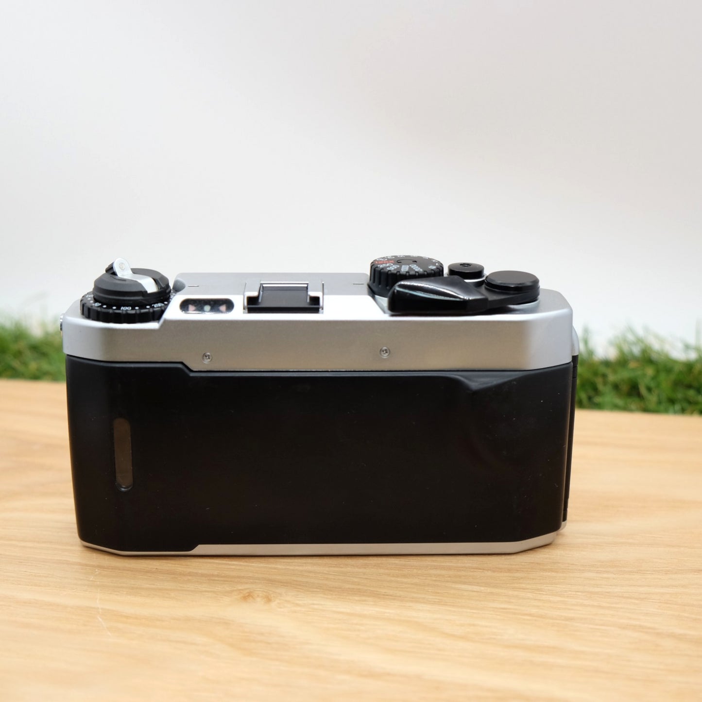 Voigtlander BESSA L Sliver 35mm Film Camera L39 W/ Box Japan [Near Mint-] #1327