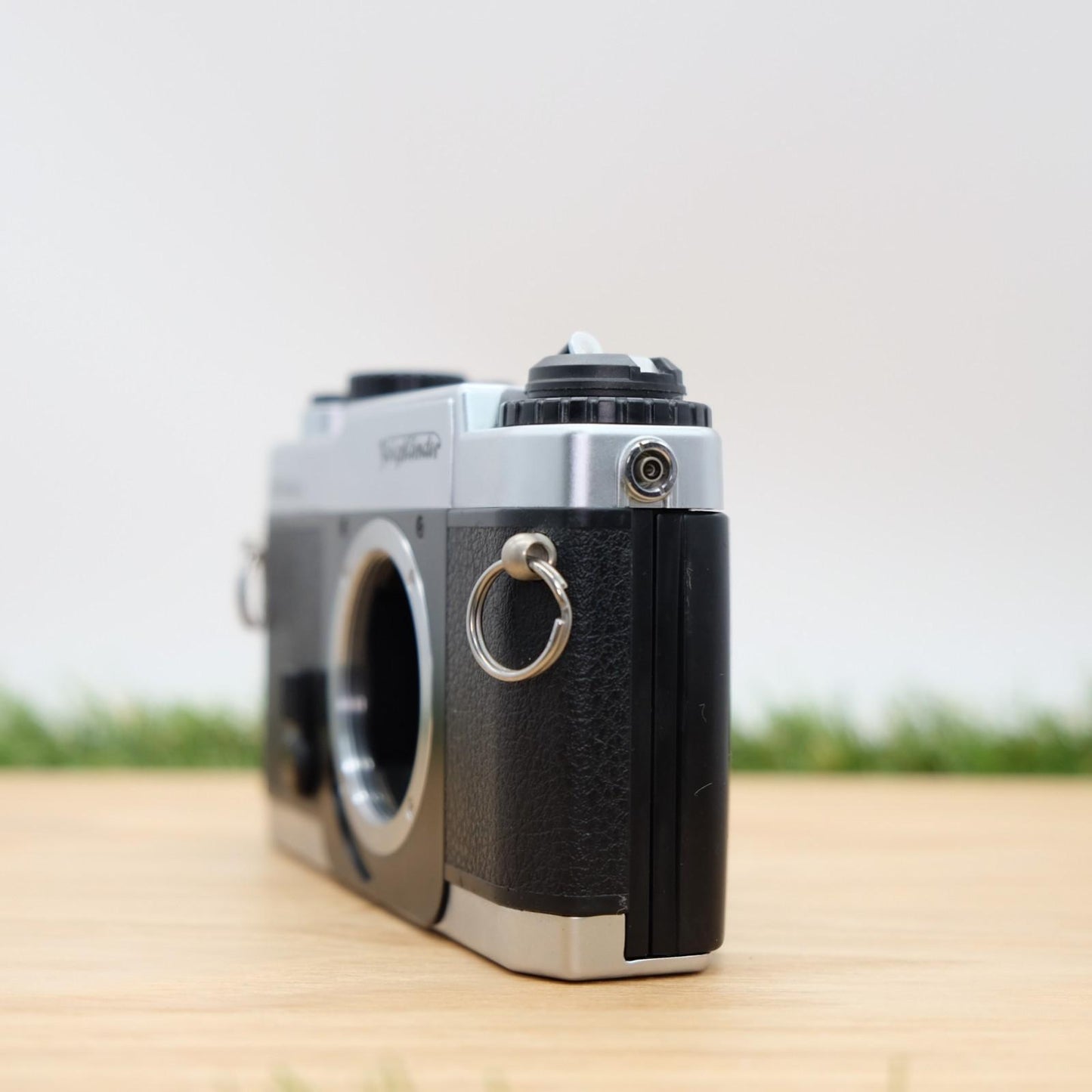 Voigtlander BESSA L Sliver 35mm Film Camera L39 W/ Box Japan [Near Mint-] #1327