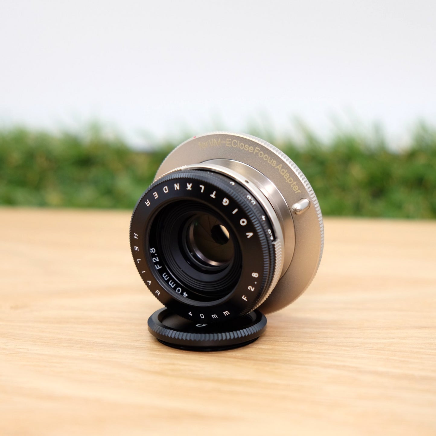 Voigtlander Heliar 40mm f/2.8 Lens for VM-E Close Focus W/ Box [Top Mint] 1332