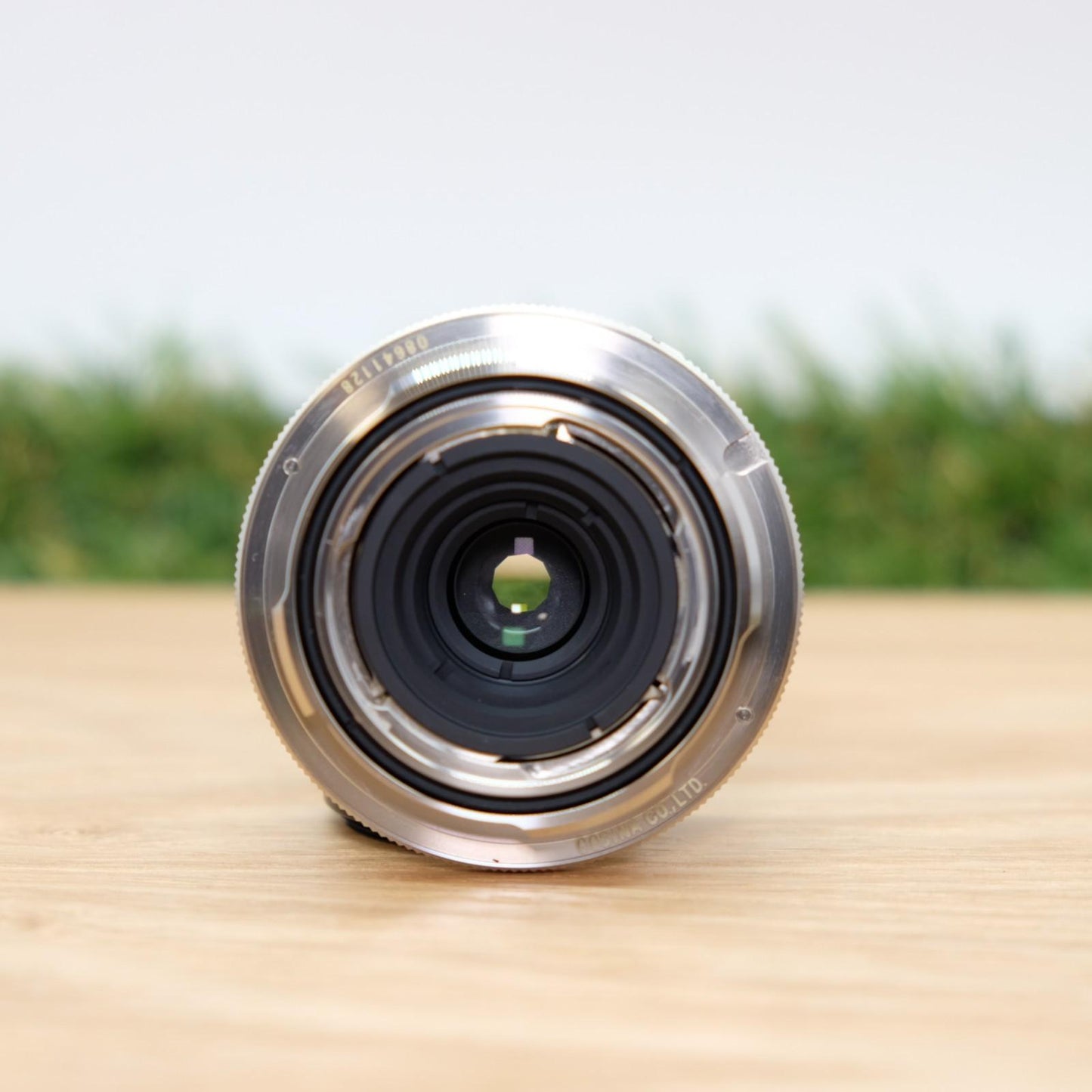 Voigtlander Heliar 40mm f/2.8 Lens for VM-E Close Focus W/ Box [Top Mint] 1332