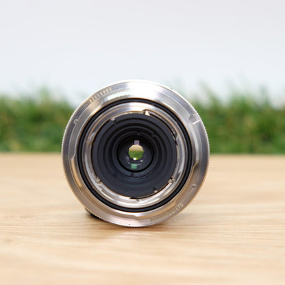 Voigtlander Heliar 40mm f/2.8 Lens for VM-E Close Focus W/ Box [Top Mint] 1332