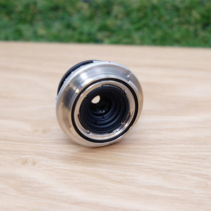 Voigtlander Heliar 40mm f/2.8 Lens for VM-E Close Focus W/ Box [Top Mint] 1332