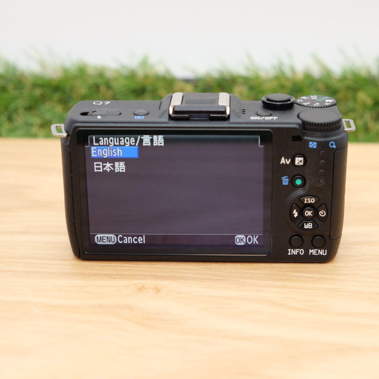 Pentax Q7 12.4MP Mirroless Digital Camera Black Body W/ Box Japan [Mint] #1218A