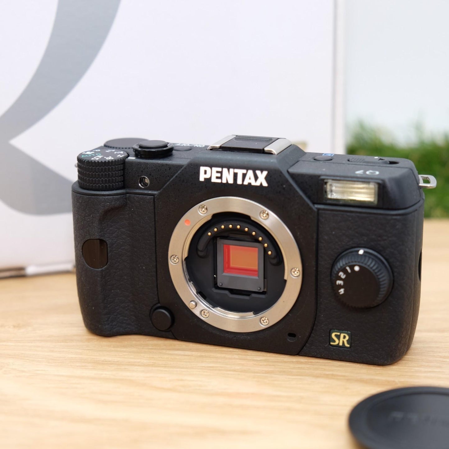 Pentax Q7 12.4MP Mirroless Digital Camera Black Body W/ Box Japan [Mint] #1218A