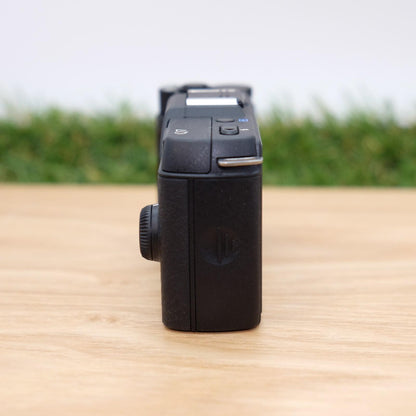 Pentax Q7 12.4MP Mirroless Digital Camera Black Body W/ Box Japan [Mint] #1218A